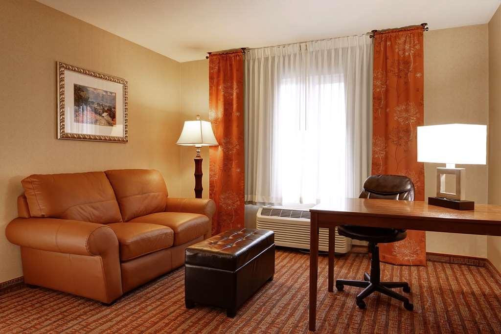 Phoenix Inn Suites Όλμπανι Εξωτερικό φωτογραφία