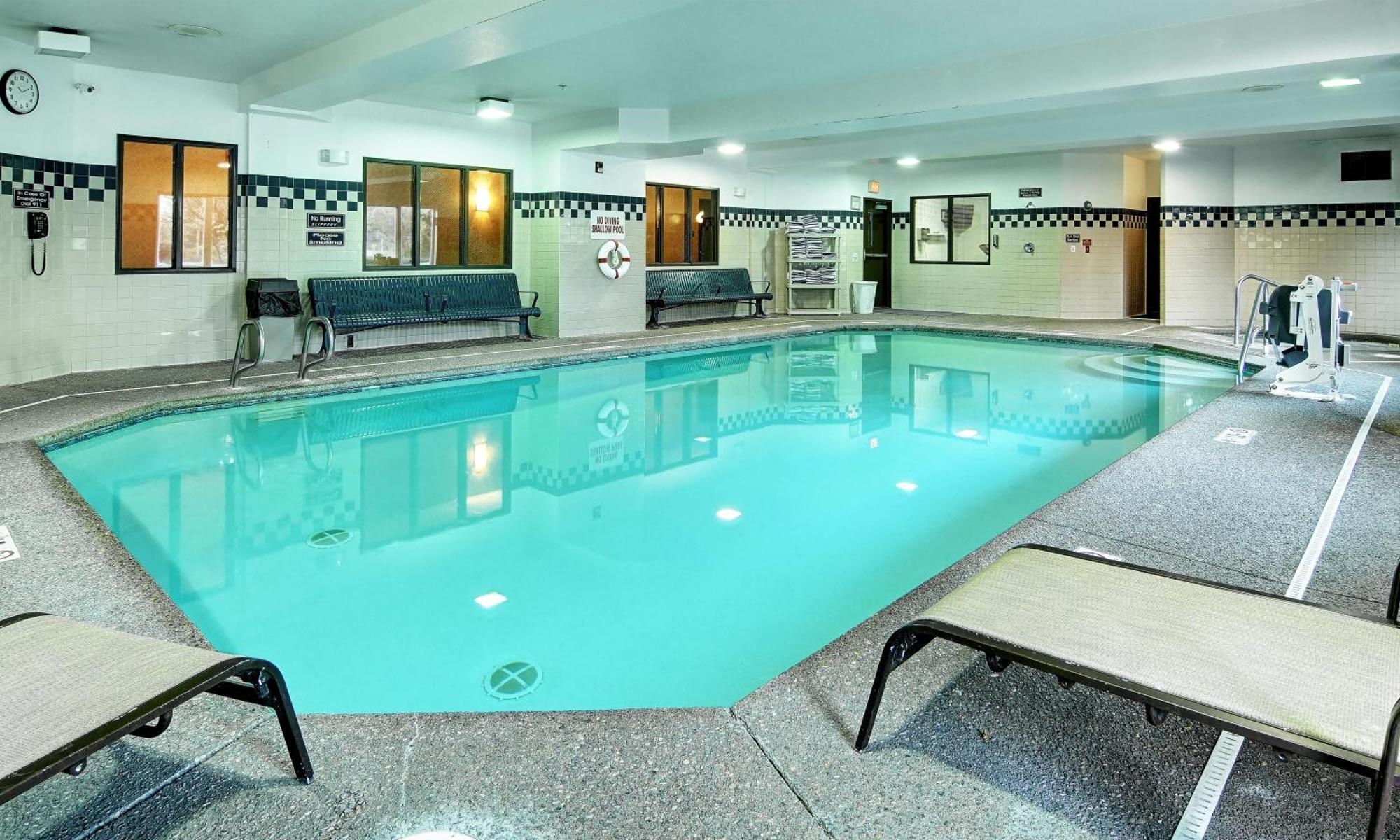 Phoenix Inn Suites Όλμπανι Εξωτερικό φωτογραφία